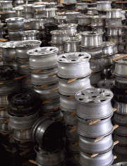 With well over two thousand refurbished wheels in stock odds are we ahev one of yours available today!